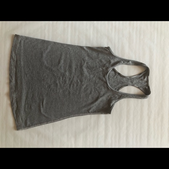 Lululemon assorted tanks bundle. - Picture 4 of 7